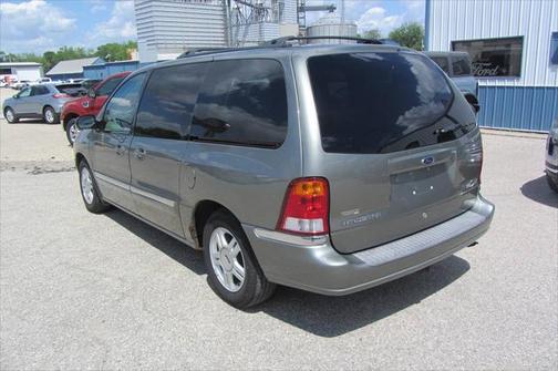 2002 Ford Windstar SE