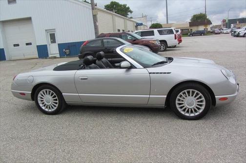 2004 Ford Thunderbird Deluxe