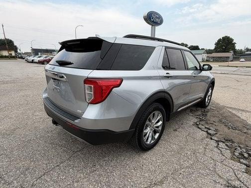 Iconic Silver Metallic 2020 Ford Explorer XLT
