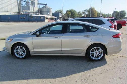 2018 Ford Fusion Hybrid S