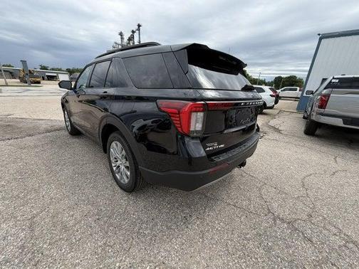 Agate Black Metallic 2026 Ford Explorer Active