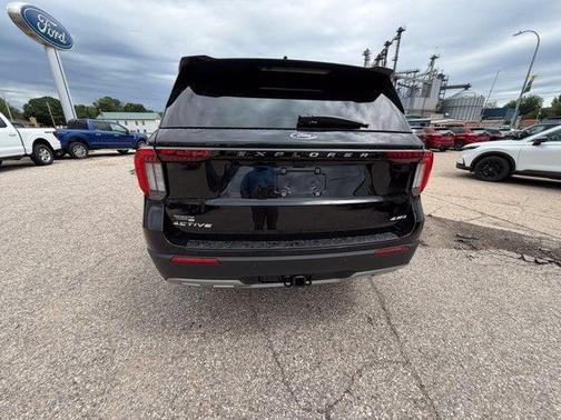 Agate Black Metallic 2026 Ford Explorer Active