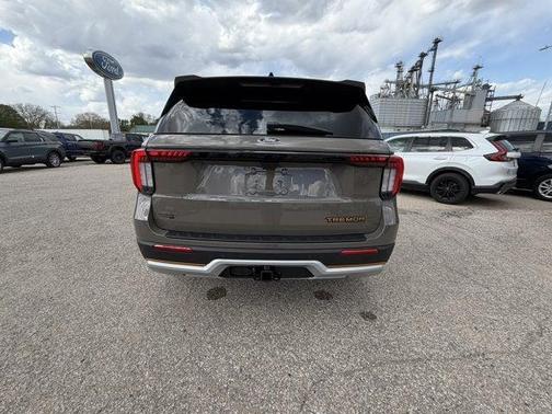 Marsh Gray 2026 Ford Explorer Tremor
