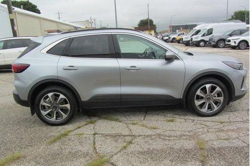 2024 Ford Escape Platinum