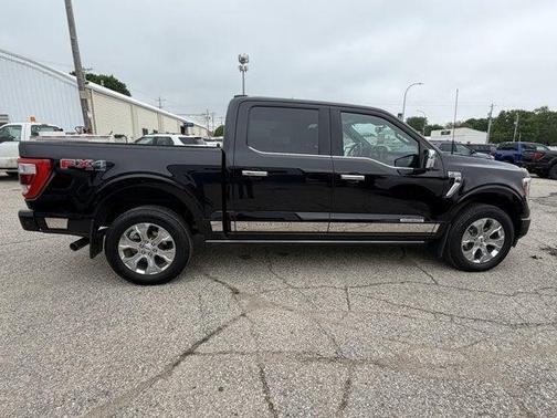 Agate Black Metallic 2022 Ford F-150 Platinum