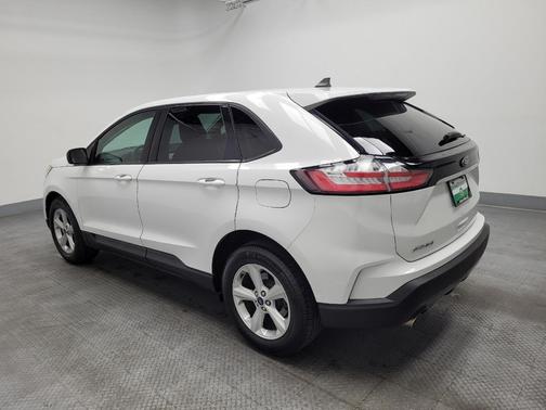 2020 Ford Edge SE