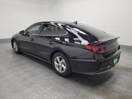 2022 Hyundai SONATA SE