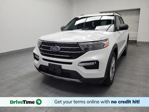 Oxford White 2021 Ford Explorer XLT