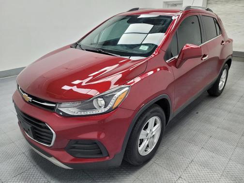 Cajun Red Tintcoat 2020 Chevrolet Trax LT