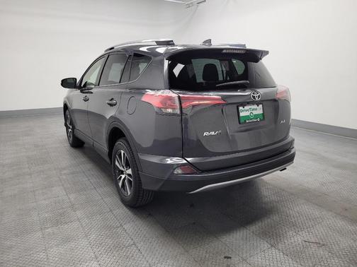 Magnetic Gray Metallic 2018 Toyota RAV4 XLE