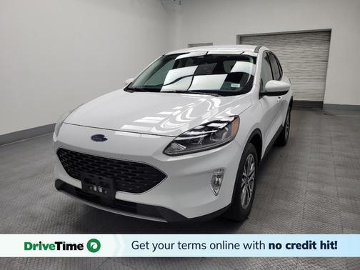 White 2022 Ford Escape SEL