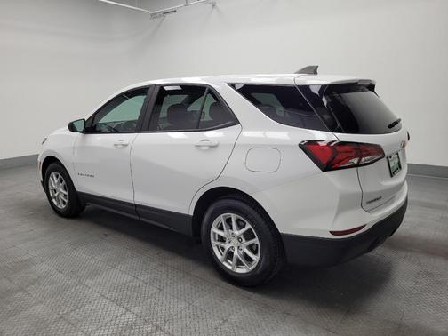 Summit White 2023 Chevrolet Equinox LS