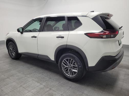 Glacier White 2023 Nissan Rogue S
