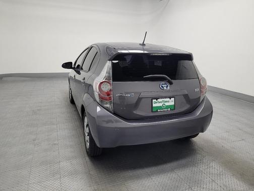 2014 Toyota Prius c One