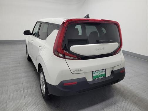 2022 Kia Soul LX