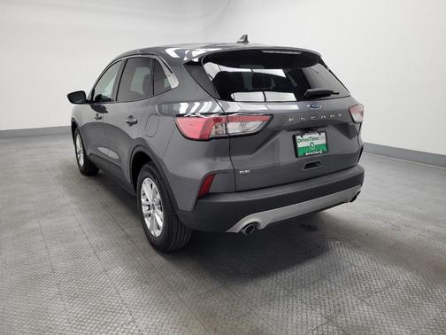 Carbonized Gray Metallic 2022 Ford Escape SE