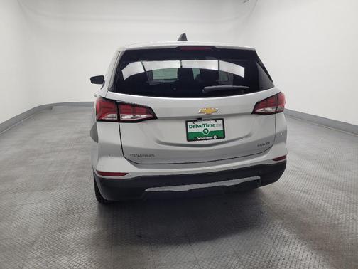 Silver Ice Metallic 2022 Chevrolet Equinox 1LT