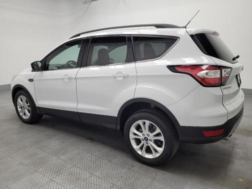 White 2018 Ford Escape SE