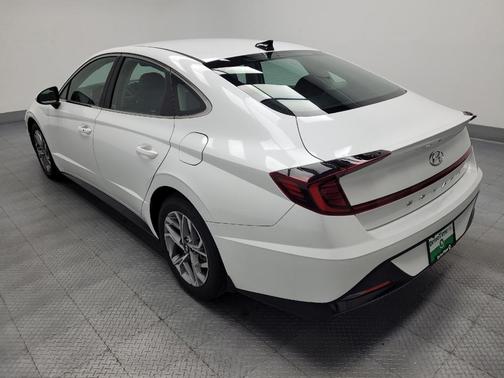 Quartz White 2021 Hyundai SONATA SEL