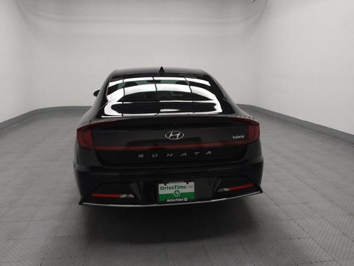 2021 Hyundai SONATA Hybrid Limited