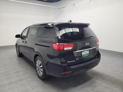 2016 Kia Sedona SX