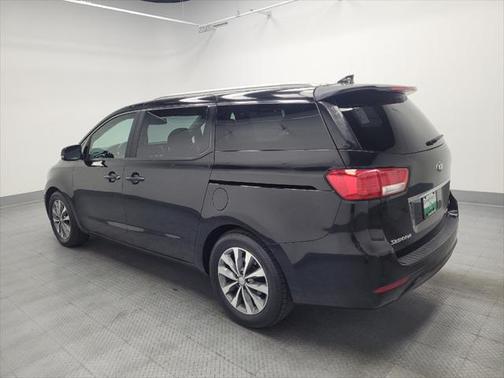 2016 Kia Sedona SX