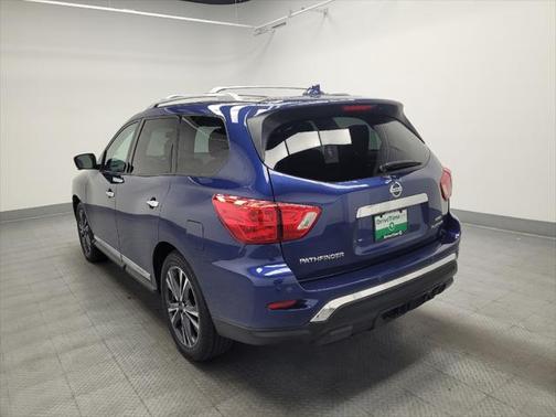 2019 Nissan Pathfinder Platinum