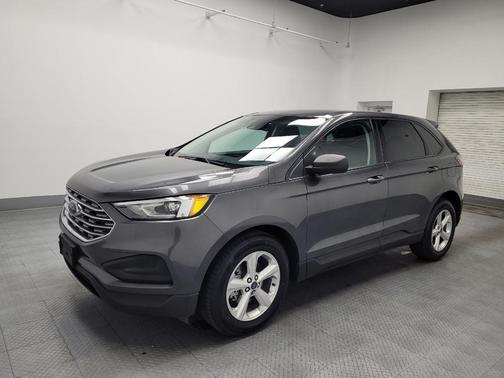 2020 Ford Edge SE