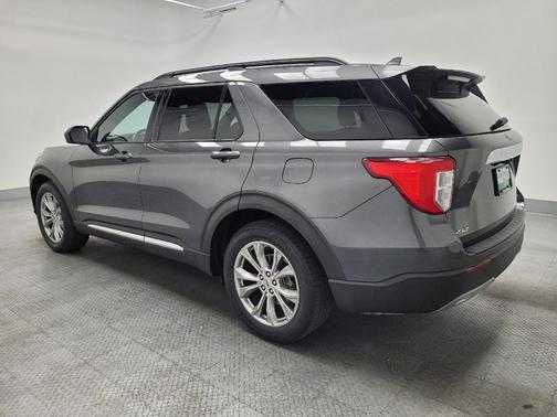 Magnetic Metallic 2020 Ford Explorer XLT