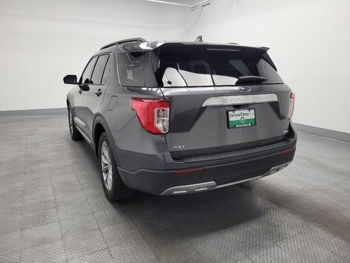 Magnetic Metallic 2020 Ford Explorer XLT