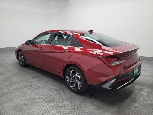 Ultimate Red 2025 Hyundai ELANTRA SEL