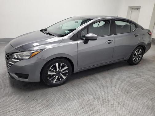 Gray 2025 Nissan Versa 1.6 SV