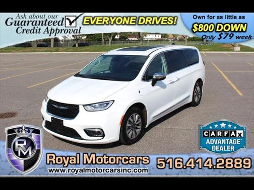 2023 Chrysler Pacifica Hybrid Limited