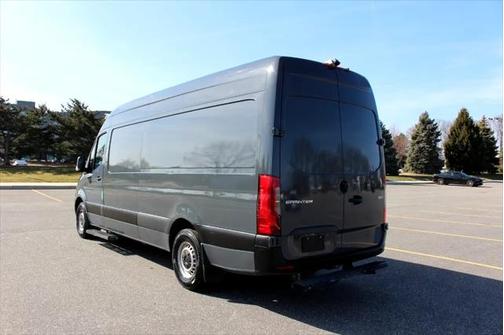 2019 Mercedes-Benz Sprinter 2500 High Roof