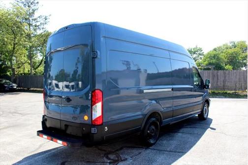 2019 Ford Transit-250 Base