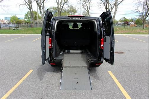 2018 Mercedes-Benz Metris Base
