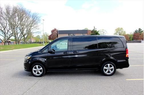 2018 Mercedes-Benz Metris Base