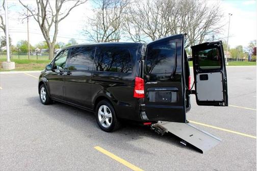 2018 Mercedes-Benz Metris Base