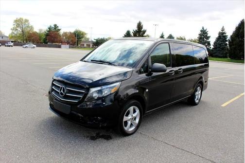 2018 Mercedes-Benz Metris Base