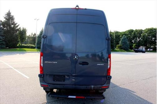 2019 Mercedes-Benz Sprinter 2500 High Roof