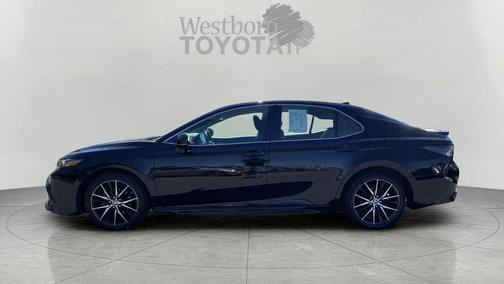 Midnight Black Metallic 2024 Toyota Camry SE