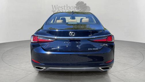 Mica 2024 Lexus ES 350 Base
