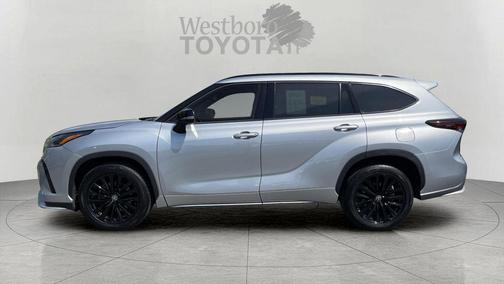 Celestial Silver Metallic 2025 Toyota Highlander XSE