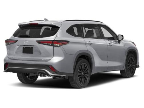 Celestial Silver Metallic 2025 Toyota Highlander XSE
