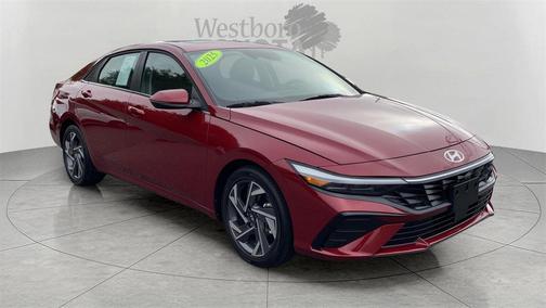 2025 Hyundai ELANTRA Limited