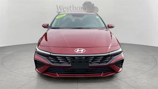 2025 Hyundai ELANTRA Limited
