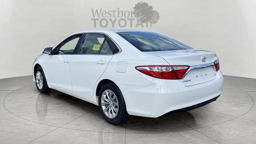 Super White 2016 Toyota Camry LE