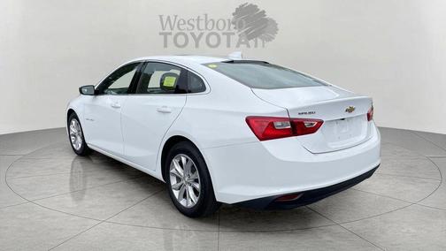 Summit White 2023 Chevrolet Malibu FWD 1LT