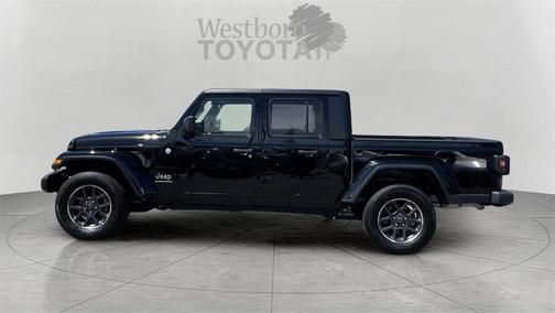 2023 Jeep Gladiator Overland