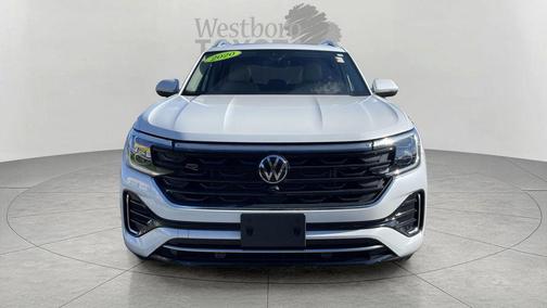 Pure White 2024 Volkswagen Atlas 2.0T SEL Premium R-Line 4MOTION